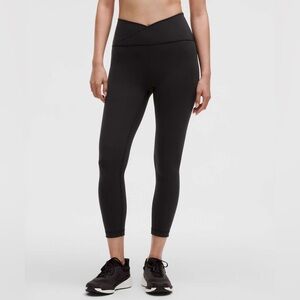 NWOT Lululemon Wunder Train Cross-Waist Tight 25" (Size 2)